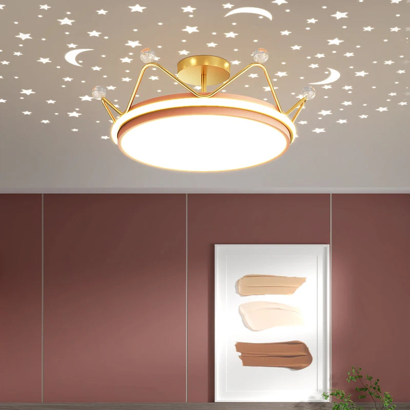 plafonnier led moderne couronne créative pour chambre d'enfant - vue 3 sur 16