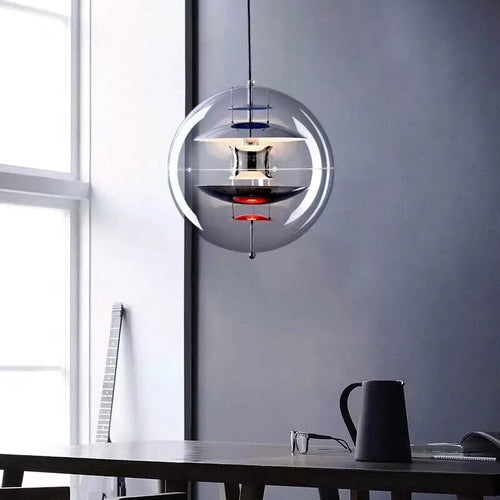 suspension boule chrome acrylique esthétique bar cafe