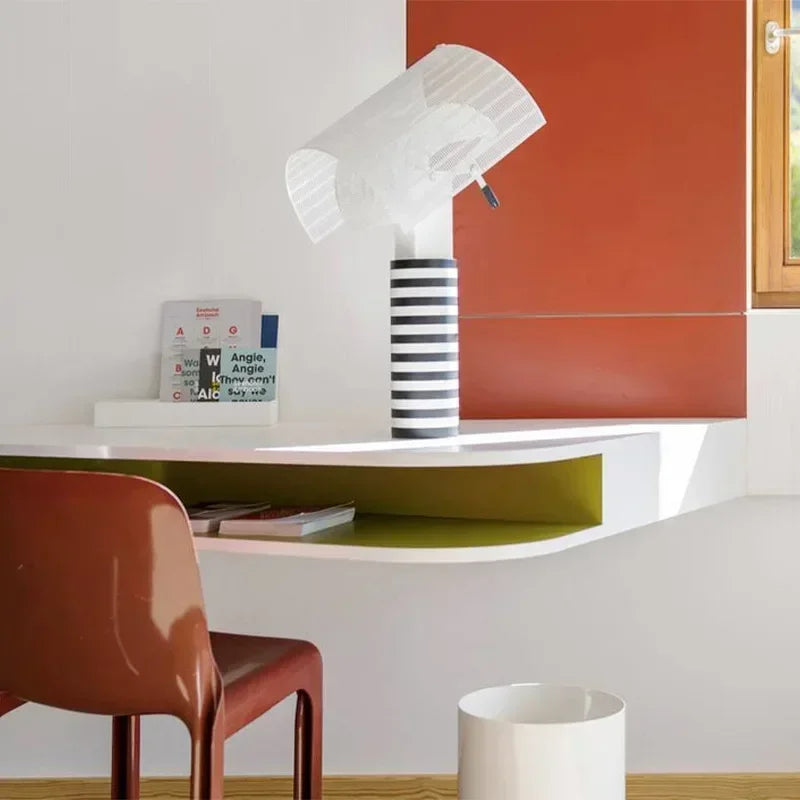 Denmark Table Lamp Modern Stripe Grid Desk Light for Bedroom Living Room - vue 3 sur 7