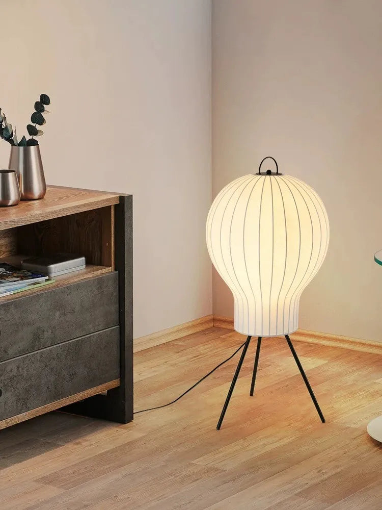 lampadaire en soie japonaise design wabi sabi pour décoration intérieure créative - vue 3 sur 8