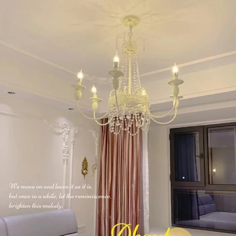 lustre en cristal style français pour chambre de princesse - vue 4 sur 11