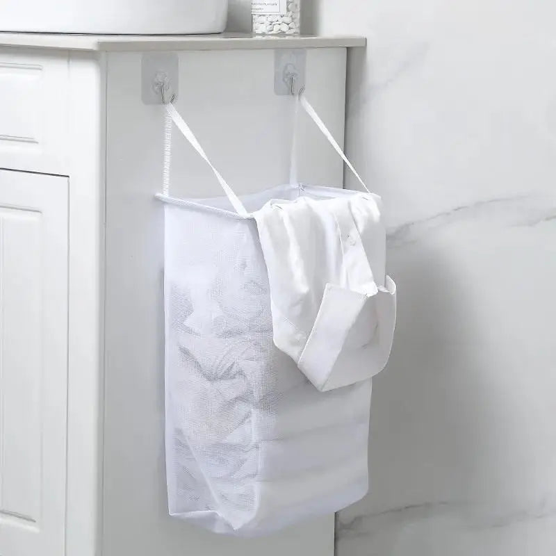 sac en filet suspendu pour rangement de vêtements sales - vue 6 sur 6