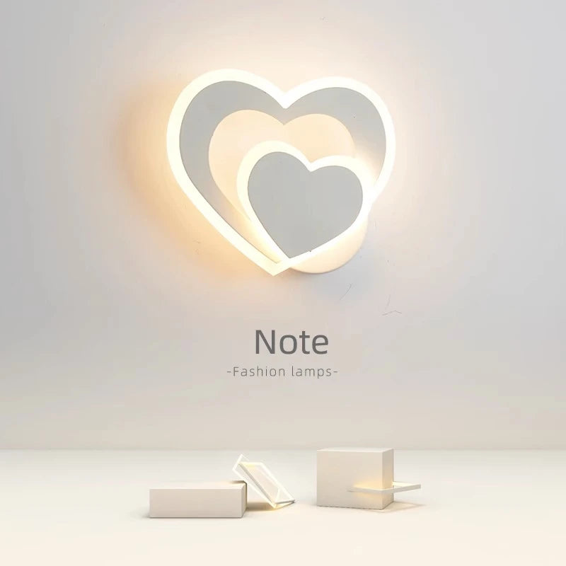 Applique LED en forme de coeur