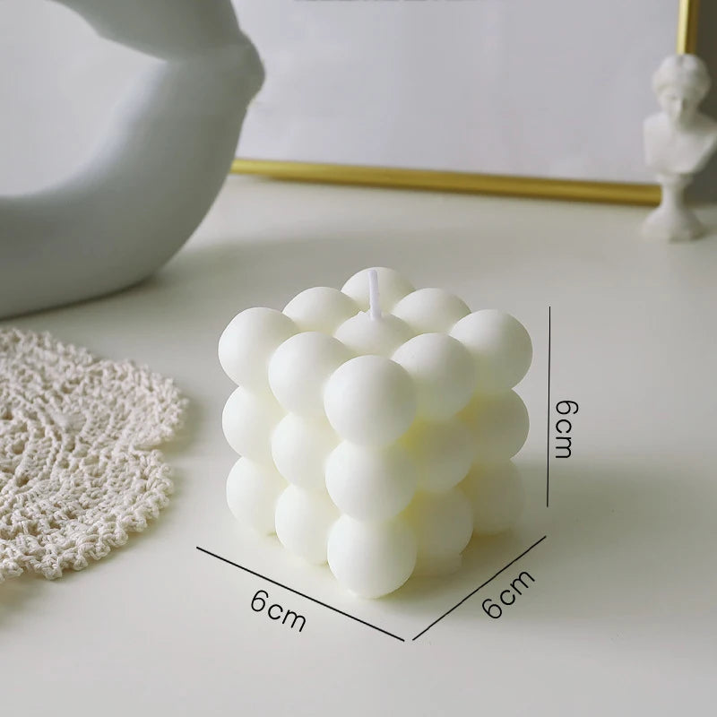 bougie parfumée big cube pour décoration moderne et aromathérapie - vue 21 sur 39