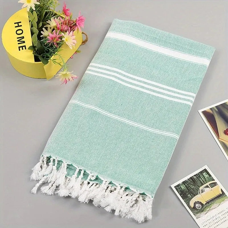 Serviette de plage turque rayée pompons séchage rapide