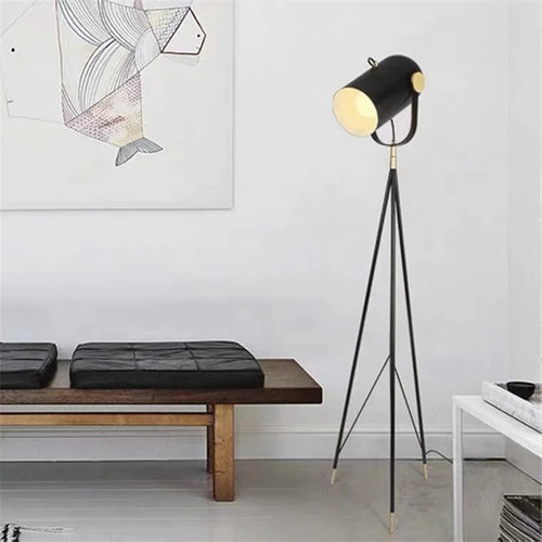 lampadaire design danois avec trépied nordique élégant - vue 5 sur 7