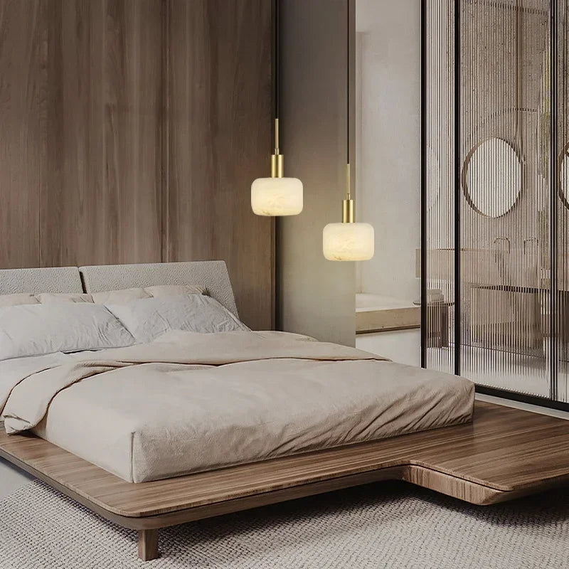 lustre moderne en marbre et cuivre design nordique élégant - vue 4 sur 7