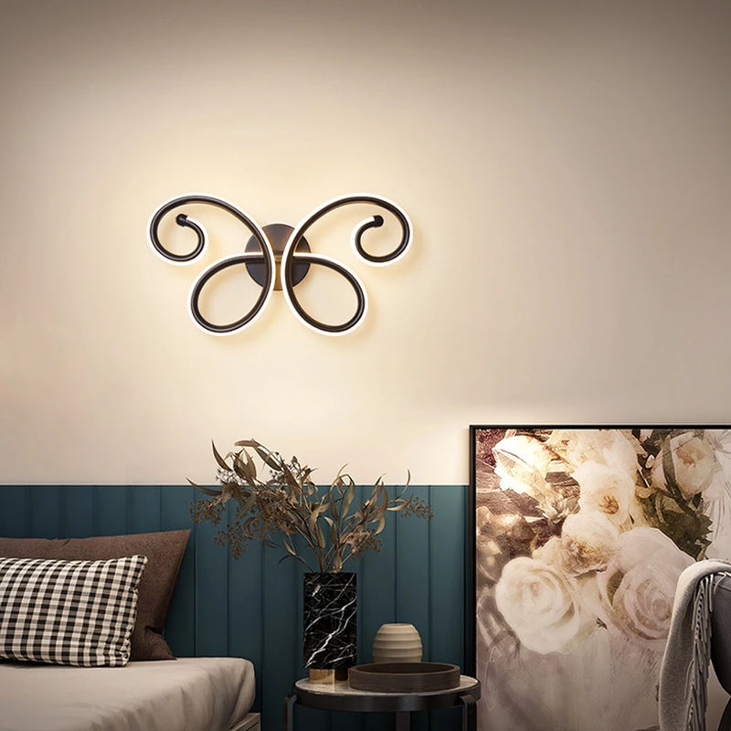 Applique murale LED papillon nordique