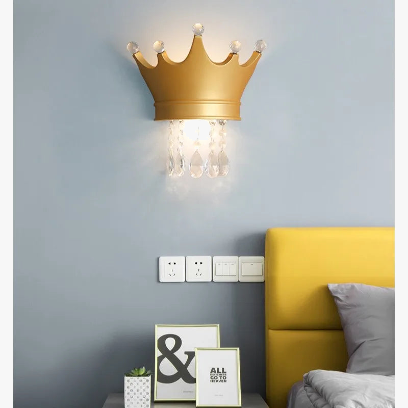 applique-murale-en-cristal-minimaliste-et-abordable-pour-enfants-0.png