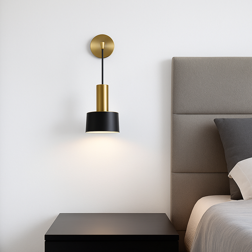 Applique murale LED design avec base doré et abat-jour métal Home