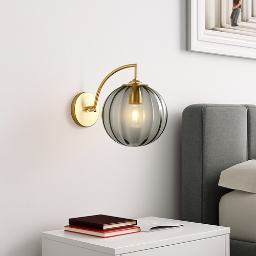 Applique murale LED doré avec boule en verre fumé Scone