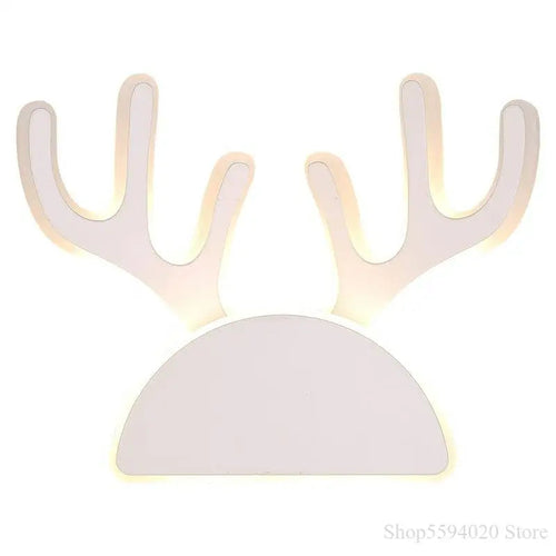 applique-murale-moderne-acrylique-t-te-de-cerf-design-nordique-4.png
