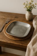 Assiettes plates inox style vintage nordique cuisine
