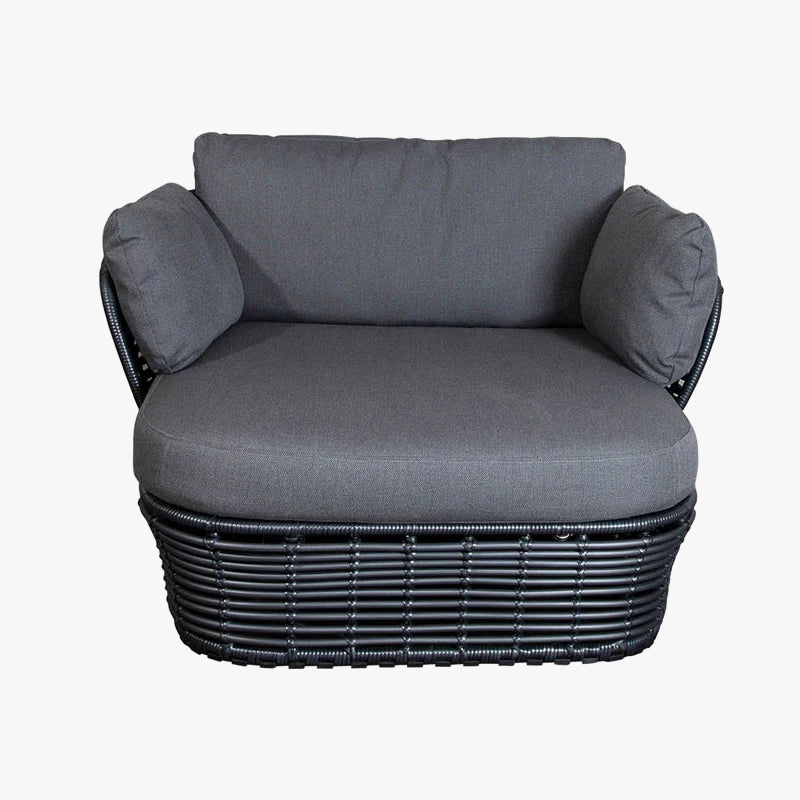 canap-ext-rieur-en-teck-avec-table-basse-et-lit-5.png