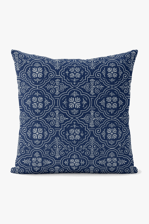 coussin-g-om-trique-bleu-marine-pour-d-coration-et-confort-0.png
