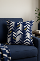 coussin géométrique bleu marine pour canapé ou décoration