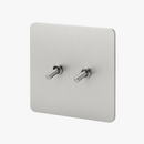 interrupteur-double-2-voies-interm-diaire-swtich-en-acier-gris-clair-bross-bords-arrondis-0.png