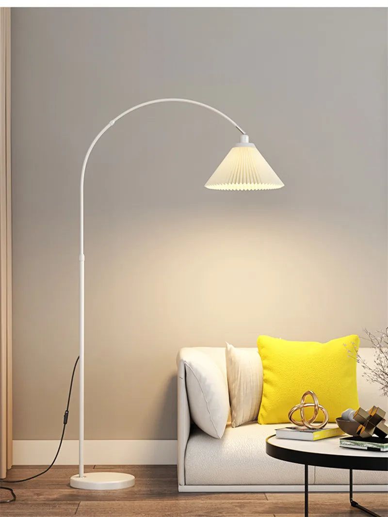 lampadaire-led-moderne-simple-base-en-marbre-m-tal-debout-lumi-re-chambre-salon-d-coration-coin-lampadaire-6.png