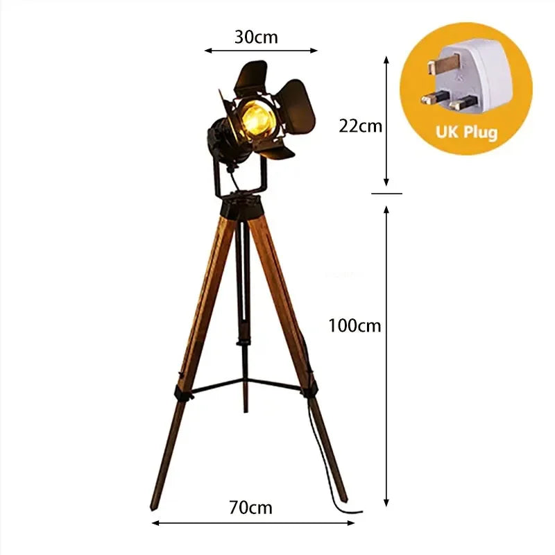 lampadaire-moderne-en-bois-avec-t-te-de-lumi-re-r-glable-en-fer-6.png