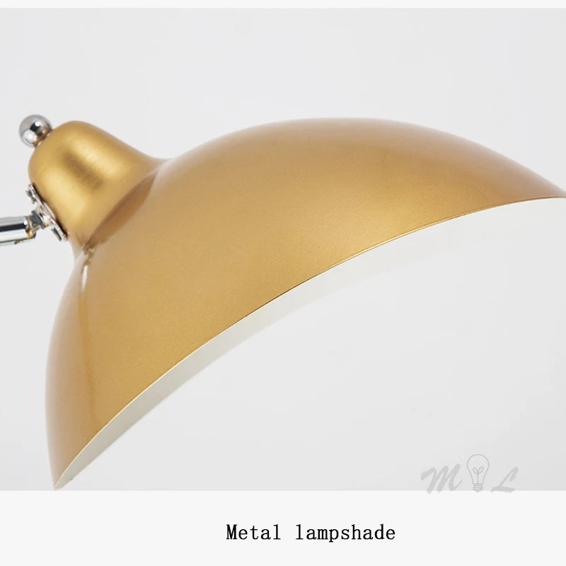 lampadaire-nordique-simple-en-or-4.png