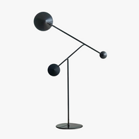 Lampadaire design simple de styliste moderne