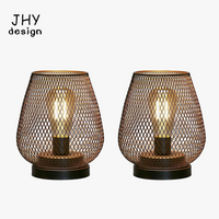 lampe de table en métal pour événements intérieurs et extérieurs