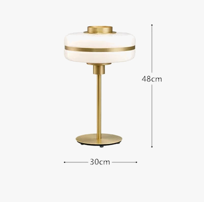 lampe-pendante-design-nordique-en-or-avec-luminaire-suspension-9.png