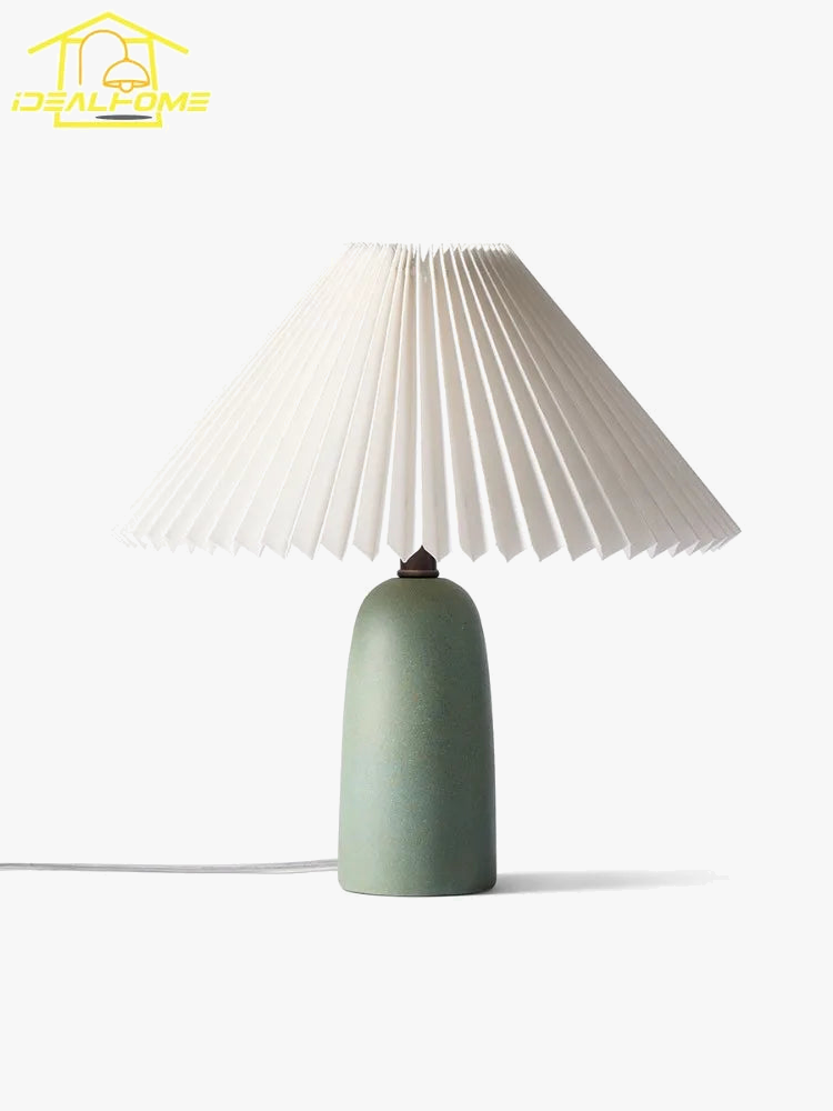 lampe à poser en céramique au design nordique minimaliste