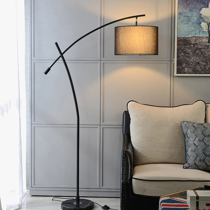 lampe-sur-pied-l-m-tal-luxe-or-noir-8.png