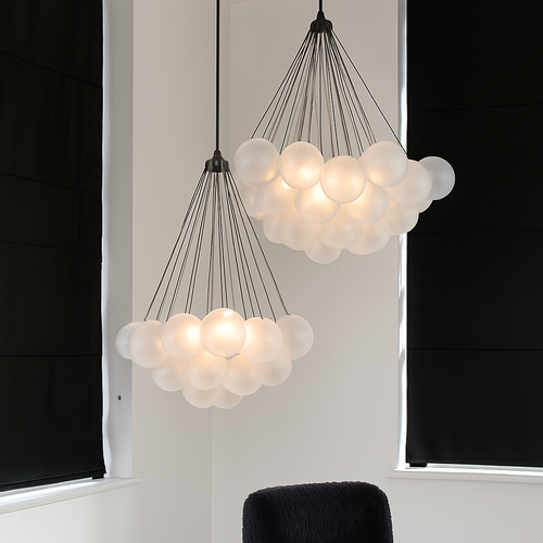 lustre moderne en verre dépoli avec suspension