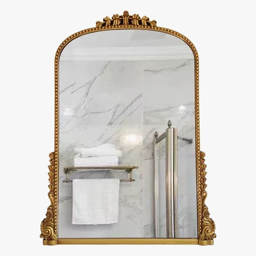 miroir mural vintage artisanal pour décoration intérieure élégante