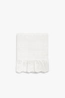 nappe-jacquard-vintage-bordure-dentelle-style-nordique-table-0.png