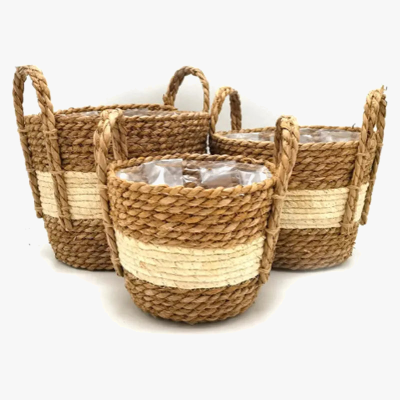 panier à fleurs en paille tressée pour décoration intérieure et extérieure