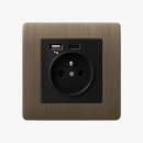 prise-lectrique-et-double-usb-et-usb-type-c-en-acier-gris-bross-bords-arrondis-0.png