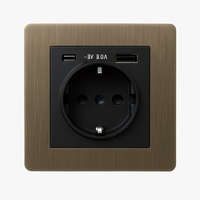 Prise électrique et double USB et USB type C (Europe) en acier gris vieilli brossé bords arrondis