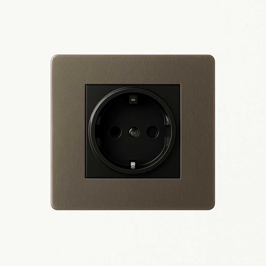 Prise électrique (Europe) en acier bronze vieilli bords arrondis
