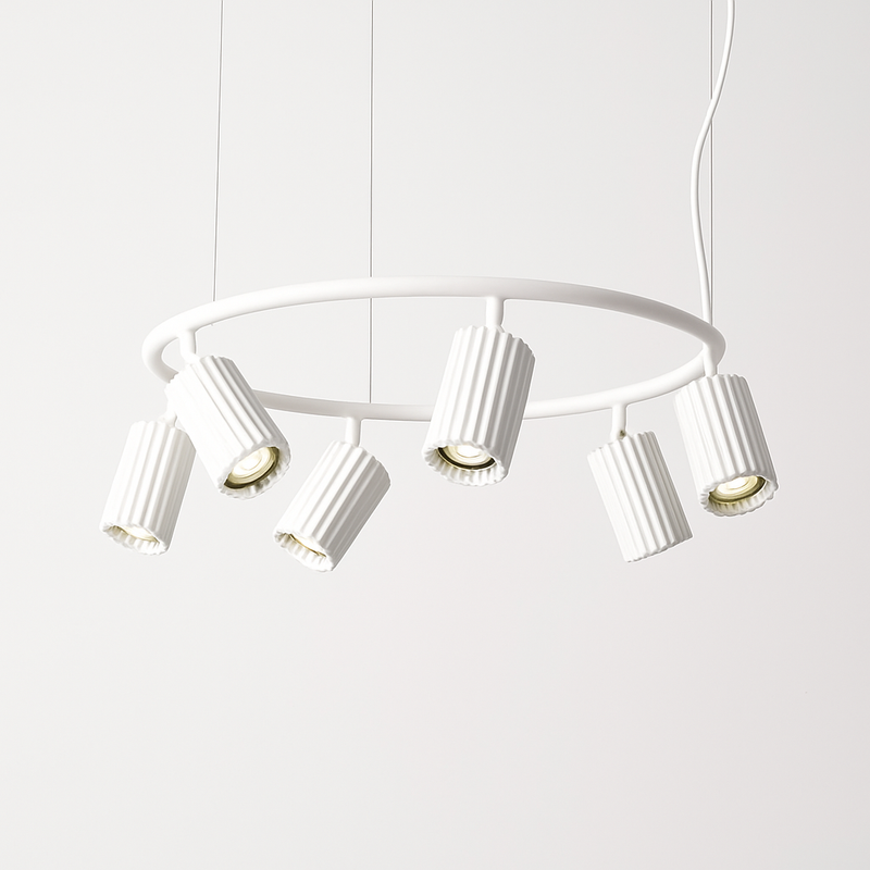 Suspension au design nordique moderne
