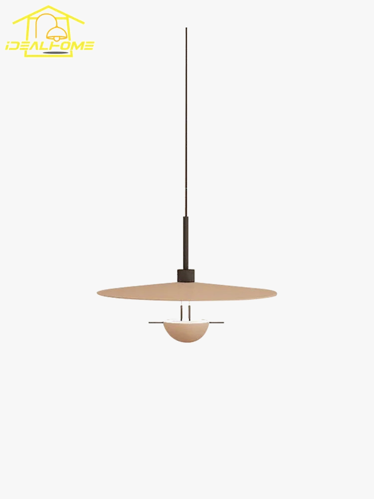 suspension décorative minimaliste design soucoupe volante pour divers espaces