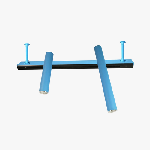 suspension-led-clairage-sur-rail-pour-bar-restaurant-industriel-5.png