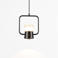 suspension moderne en métal avec projecteur rotatif réglable