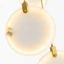 suspension moderne en marbre pour un intérieur élégant