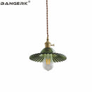 suspension-vintage-nordique-en-verre-et-laiton-5.png