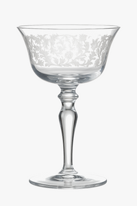 Verres à martini design élégant pour cocktails soirées