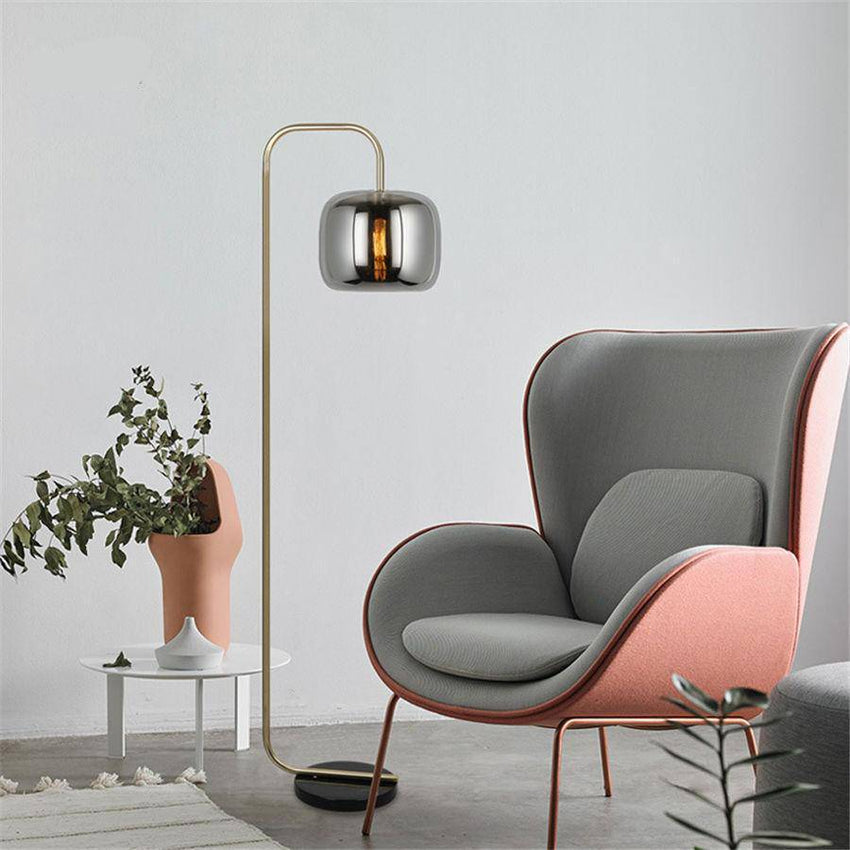 Lampadaire design avec boule en verre fumé Stone