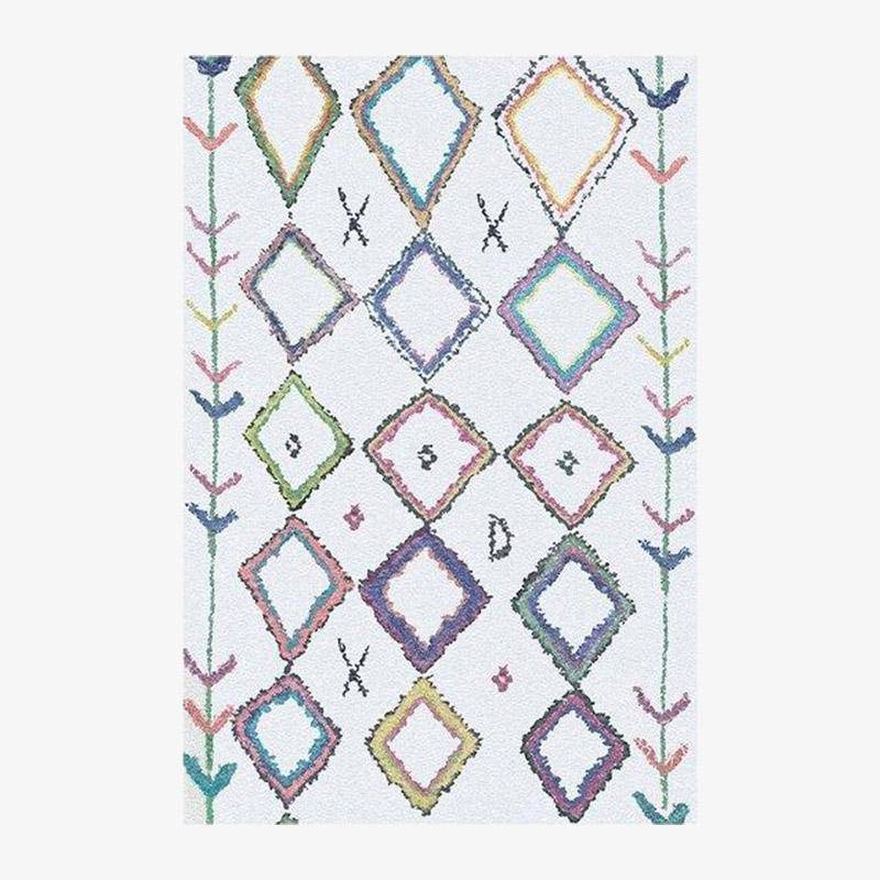 Rectangular carpet with geometric shapes, Piquio style A