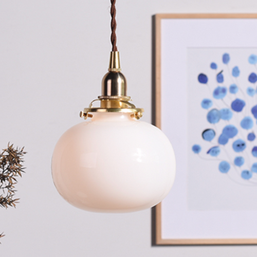 Suspension boule ovale en verre fumé coloré Brass - vue 4 sur 10