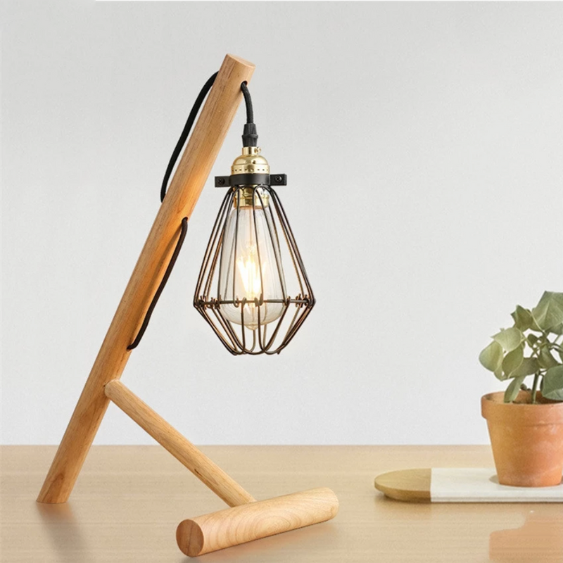 Lampe de bureau ou chevet avec pied en bois et lampe en cage métal