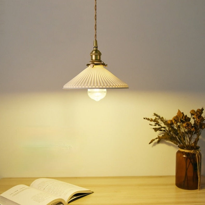 pendant light retro with lampshade white ceramic Letten