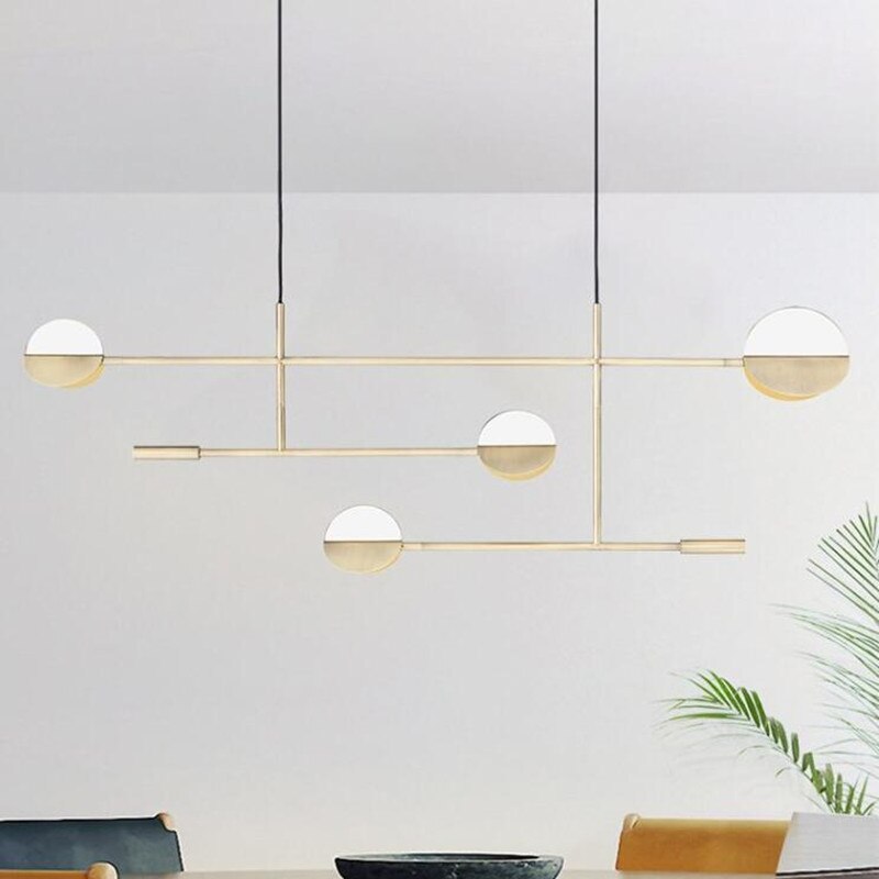 Lustre design et minimaliste doré et formes circulaires Zev