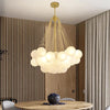 Lustre design avec multiples boules en verre Triz